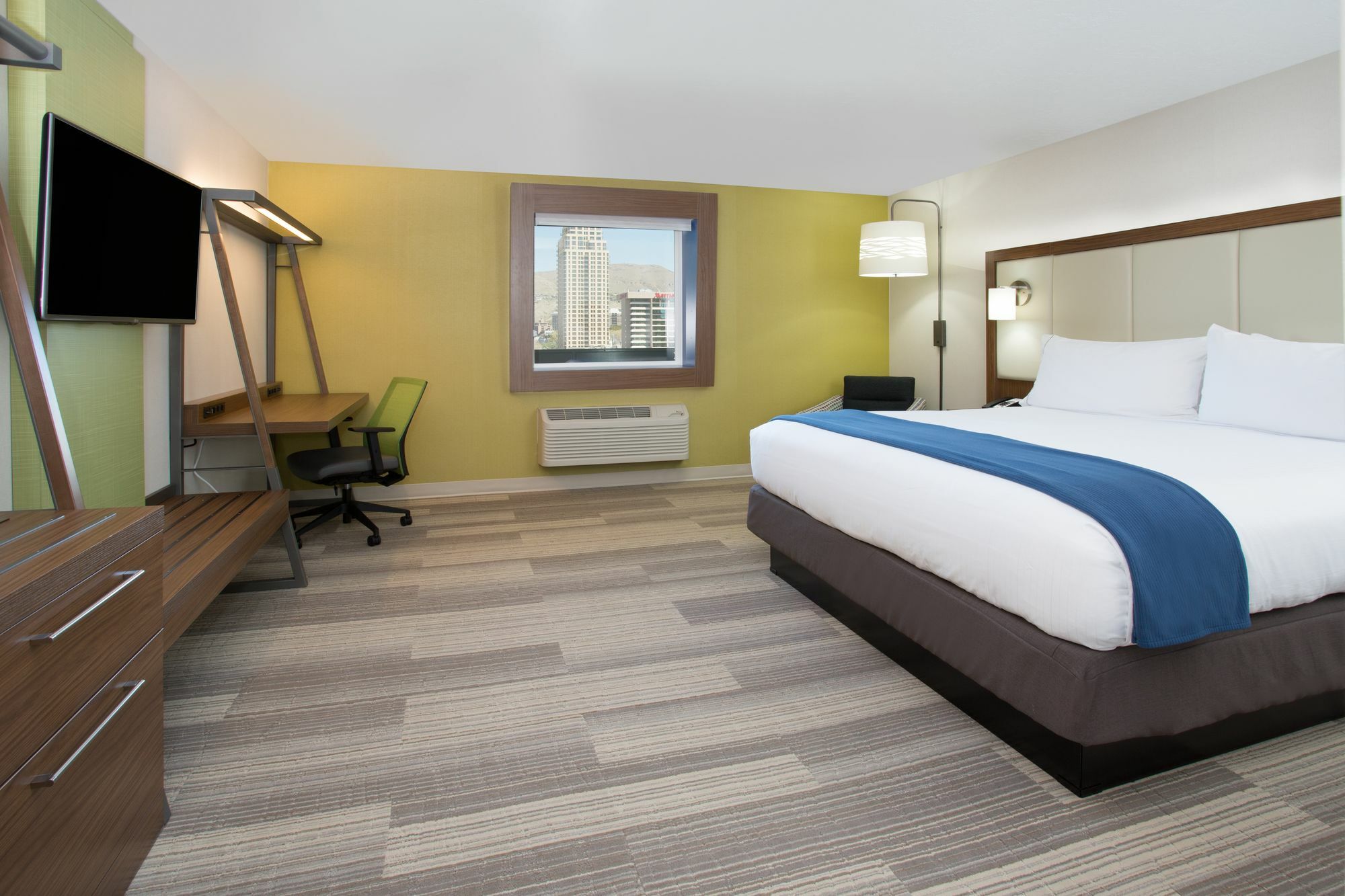 Hotel Express & - Nw Hwy - Field By Ihg 3*